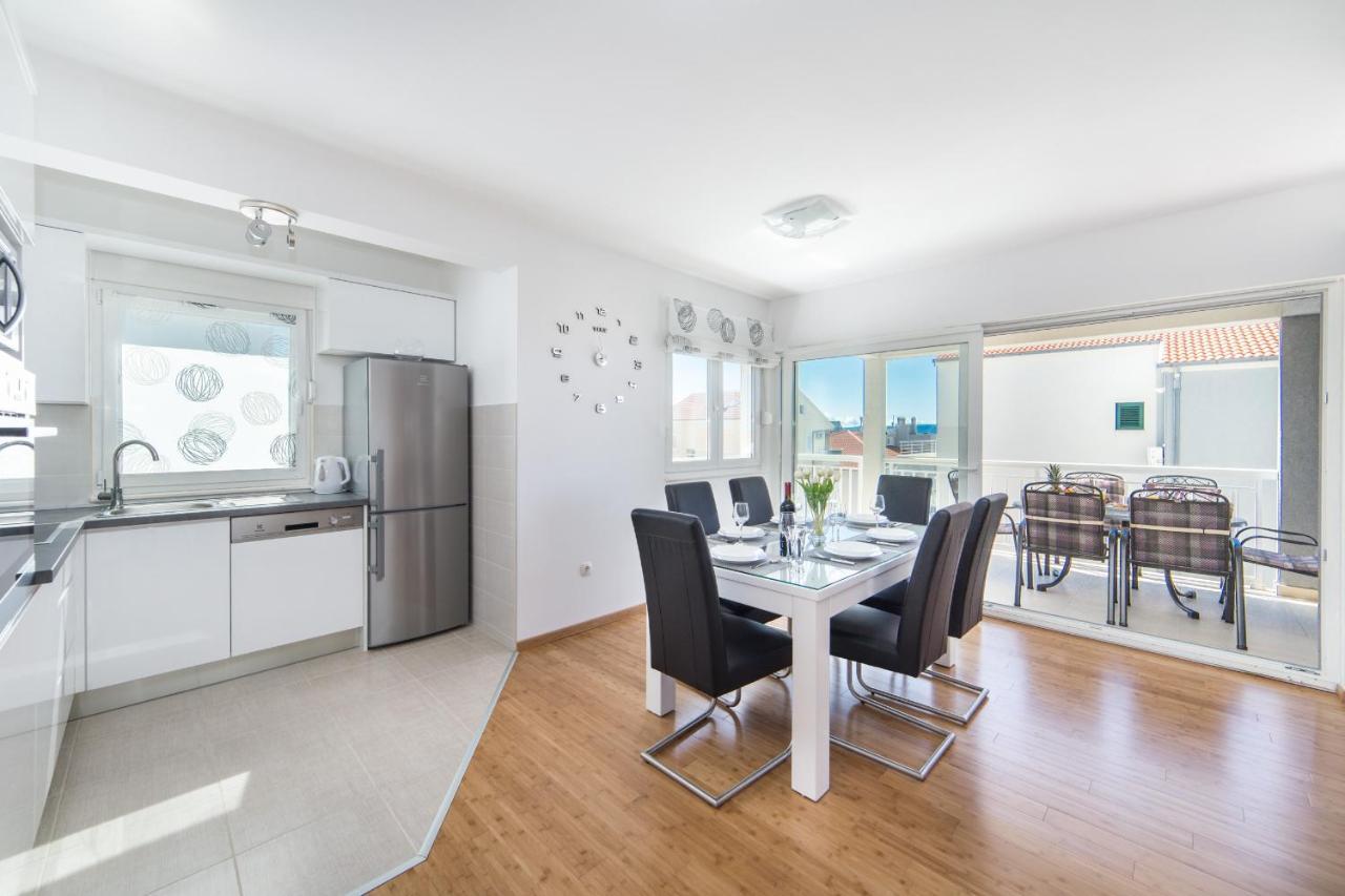 Luxury Xxl Apartment Makarska Exterior foto