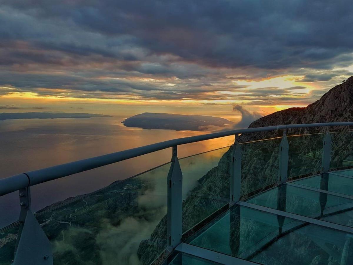 Luxury Xxl Apartment Makarska Exterior foto